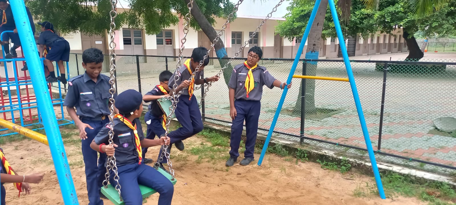 WhatsApp Image 2025-10-29 at 4.03.09 PM